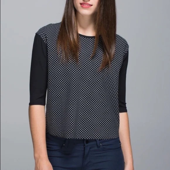 Lululemon | Out of this World Polka Dot Tee in Black & White Size 8 - Picture 1 of 10